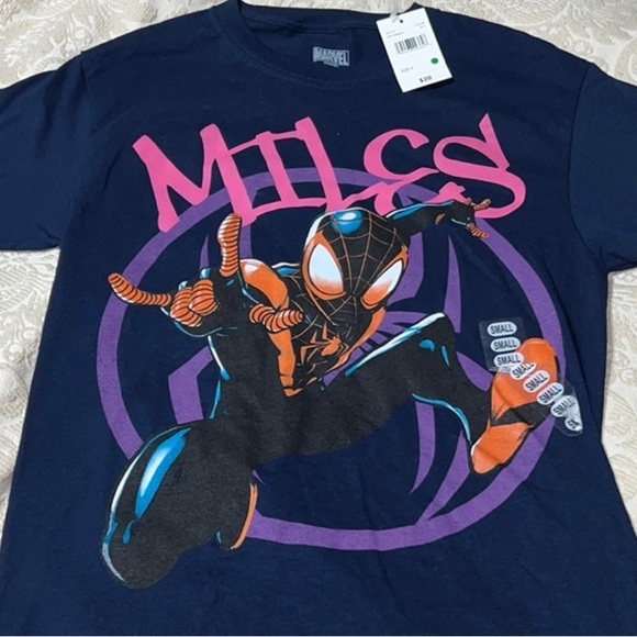Marvel Spider-Man. T-shirt short sleeve this shirt is unisex - Picture 4 of 4